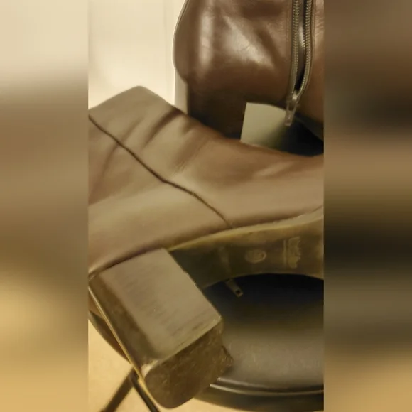 Chocolate brown boot (W) roomy 9.5 - Picture 9 of 11